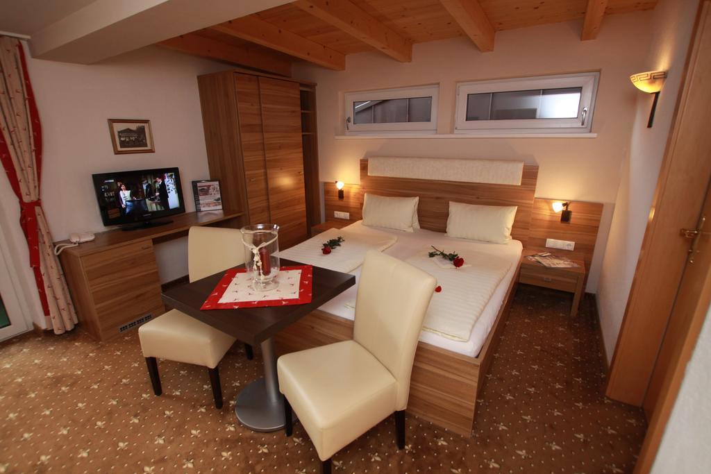 Pension Edelweiss Breitenbach am Inn Phòng bức ảnh